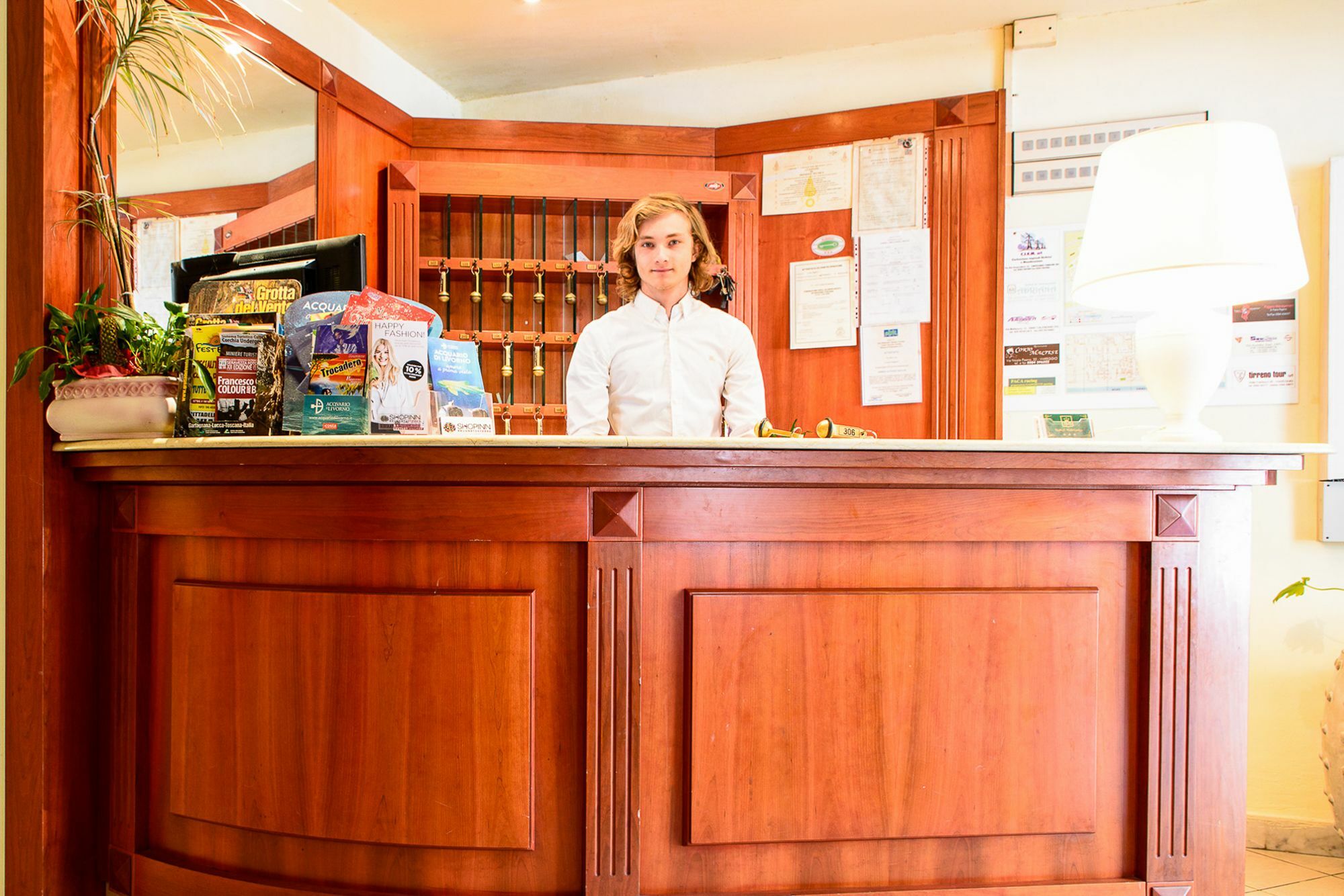 Hotel Villa Adriana ヴィアレッジョ エクステリア 写真